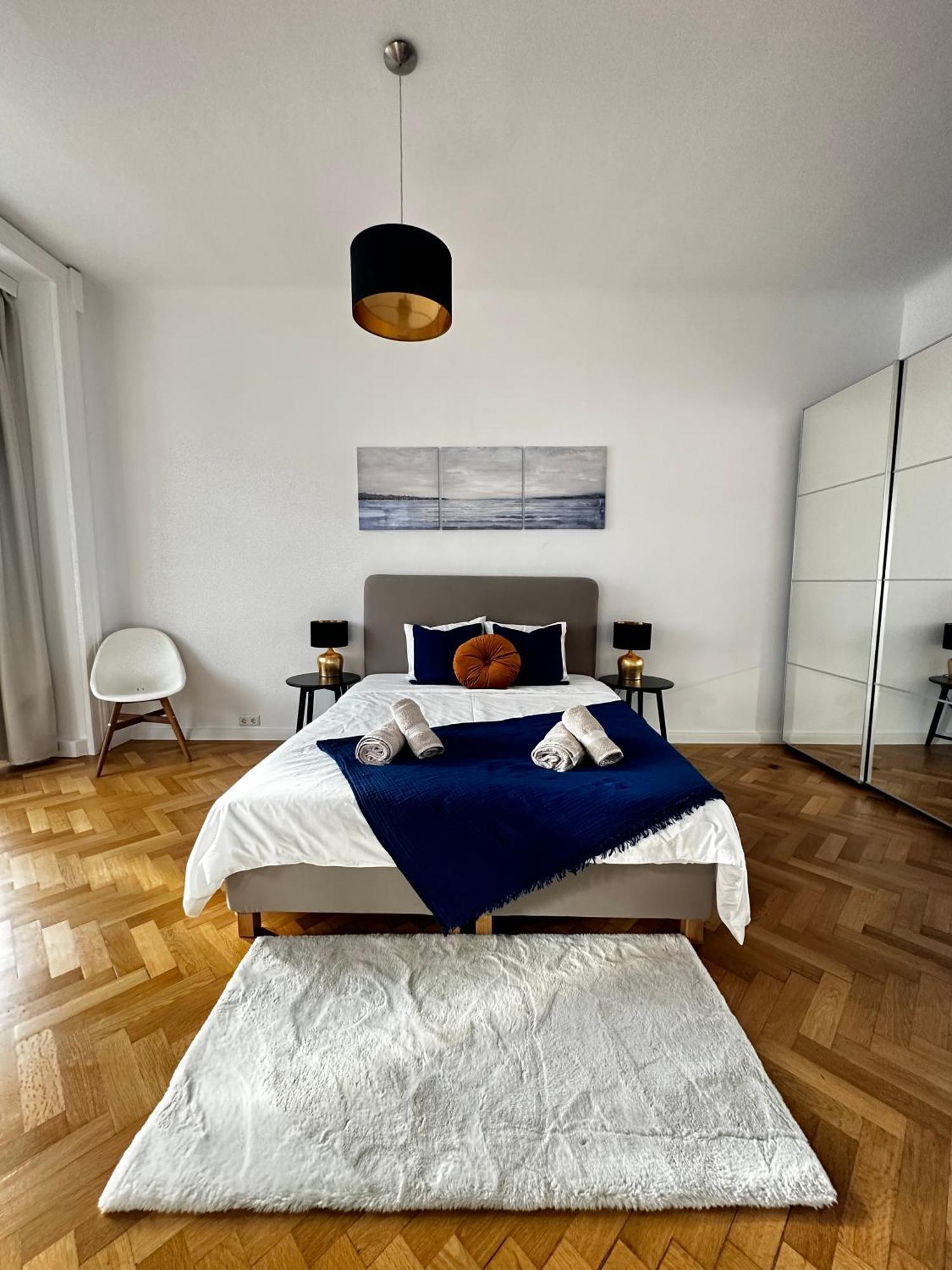 Luxury 3 Bedroom Apartment Near Schoenbrunn Palace Виена Екстериор снимка